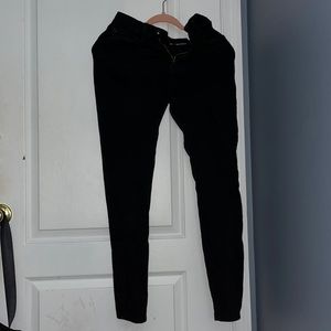 Black Skinny Jeans